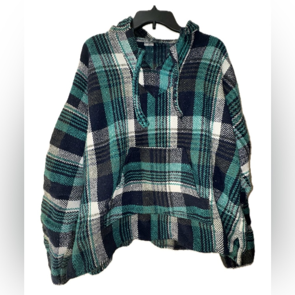 ✨Baja Pullover Small